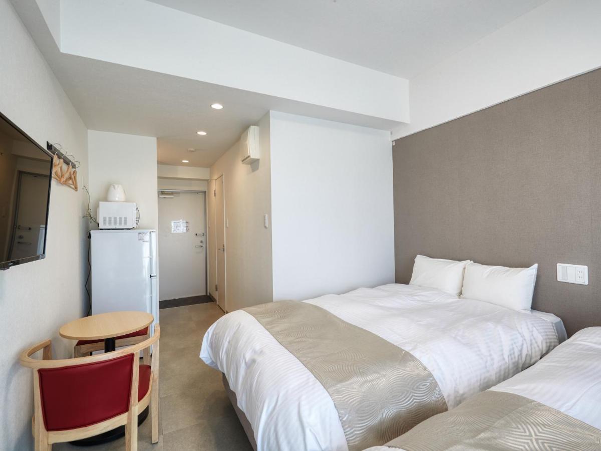บีบิ โฮเทล นาฮากูเมะ Hotel นาฮะ ภายนอก รูปภาพ